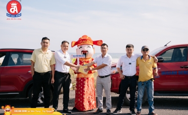 DUCANH BOND tiếp tục hành trình tri ân “Chất keo kết nối - Trọn Tết đoàn viên” tại miền Trung - Tây Nguyên